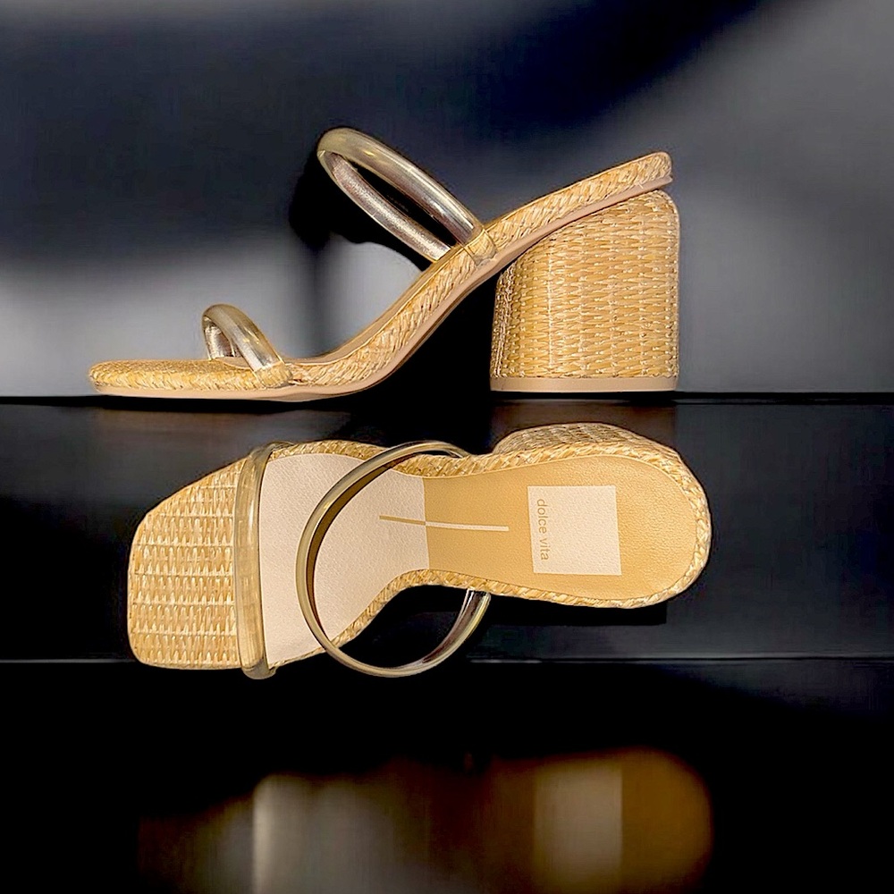 Dolce Vita Block Heel Sandals Size 6 NWOT!